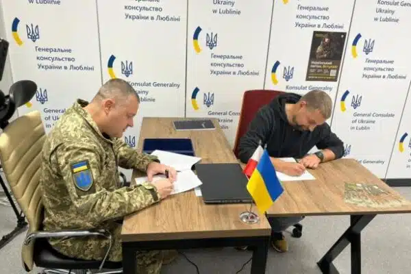 У Польщі перші добровольці Українського легіону підписали контракти із ЗСУ