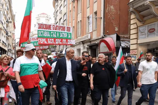 У Болгарії протестують проти планів уряду щодо введення євро