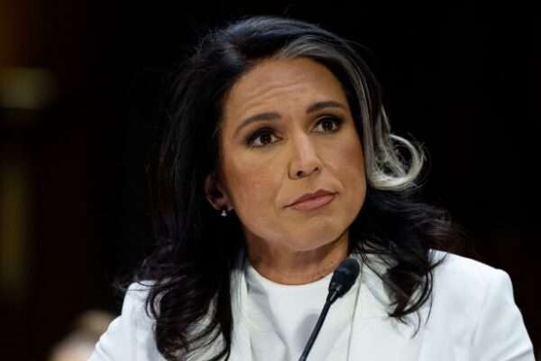 Глава нацрозвідки США попередила про ризик ядерного знищення людства