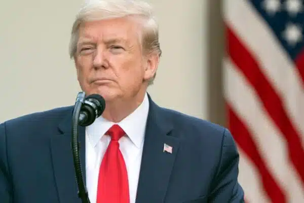 Трамп заявив, що спробує повернути Україні частину окупованих територій