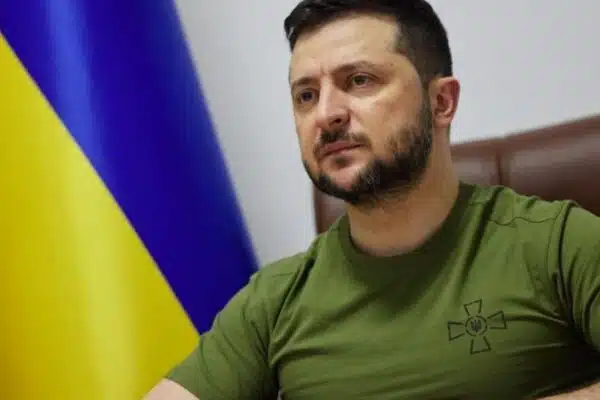Ще дві країни допоможуть купувати зброю для України