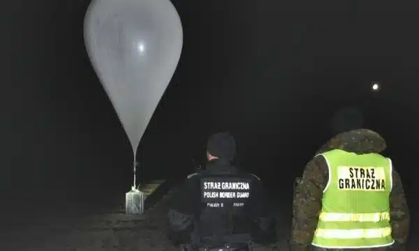 Польща третю добу поспіль фіксує вторгнення повітряних куль із Білорусі