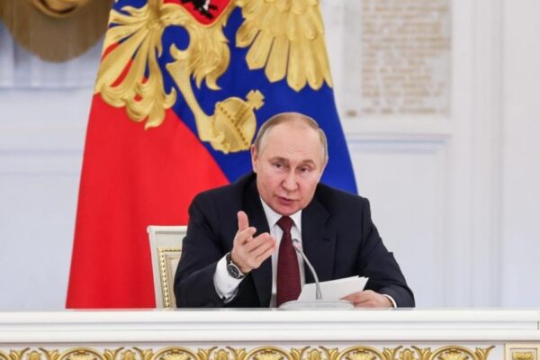 Путін загрожує Вірменії “українським сценарієм”