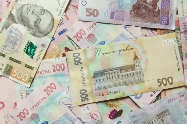 В Україні хочуть збільшити ПДВ на 1% для компенсації збитків бізнесу від обстрілів